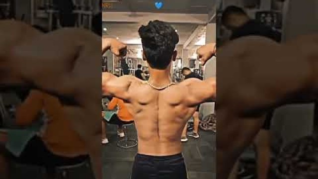 'Back Posing By Shri || Shri Back || Fitness Motivation|| Teen Age Fitness ||  FitShri || #Short'