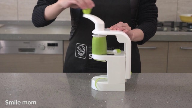 'How to Make Zucchini Noodles - New Design 4 Blades Spiralizer'