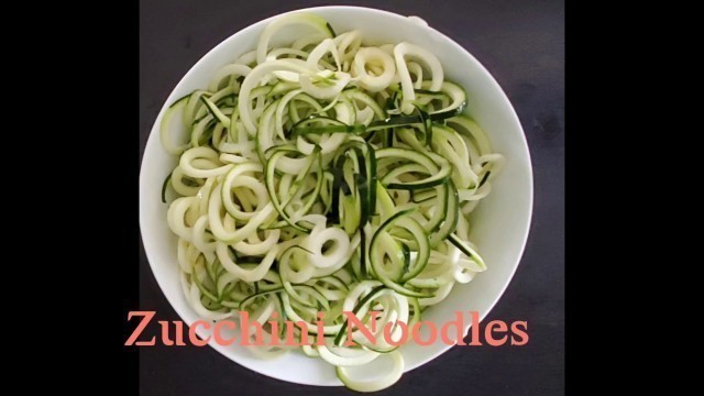 'How to make Zucchini noodles!#low carb#healthy eating'