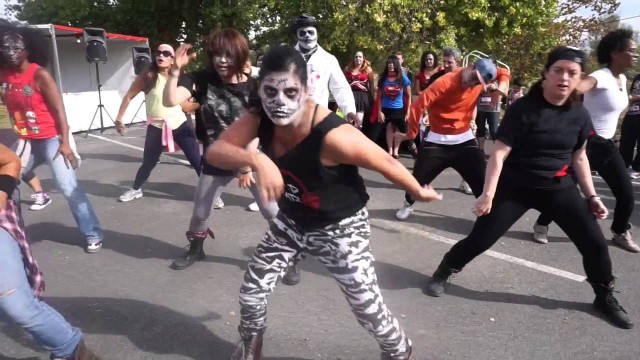 'U-JAM FITNESS FLASH MOB PRESENTS: OUTTA YOUR MIND AT THE 3RD ANNUAL ZOMBIE RUN'