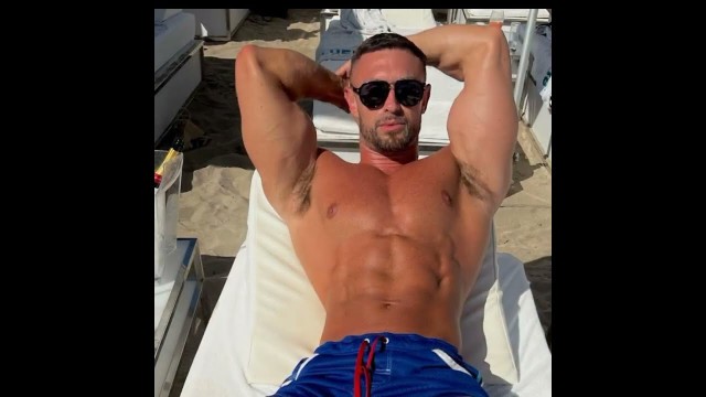 'Unbelievable huge male bodybuilder | Ben Dudman | fitness model... and also online coach'