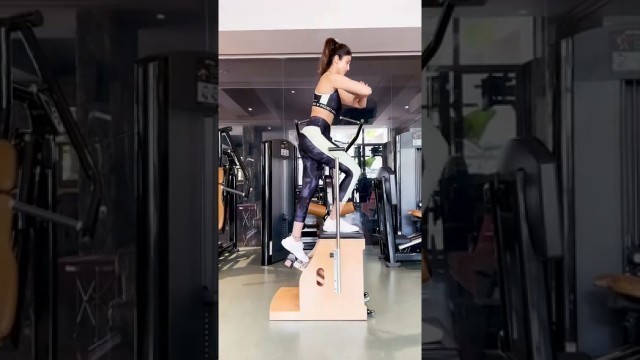 'Shilpa Shetty hot gym workout video/immunity workout#shorts'