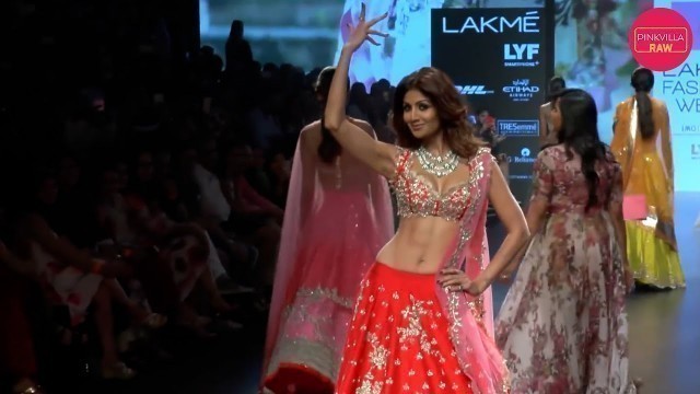 'Shilpa Shetty Kundra\'s stylish ramp walk is legendary | THROWBACK VIDEO | Pinkvilla RAW'