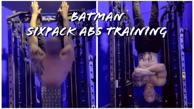 'Batman\'s Six Pack Abs Workout - Upside Down Core Training'