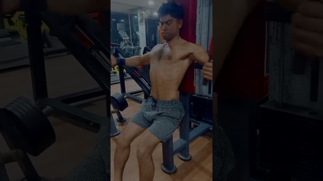 '#shorts #chest #body #fitness #transformation#video #gunda gym'