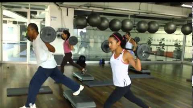 'Clase de entrenamiento vacaciones Platinum Fitness.f4v'