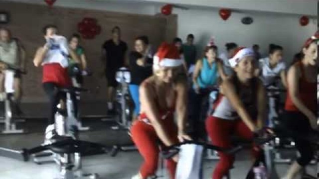 'Clase de spinning Platinum Fitness dic 7.f4v'