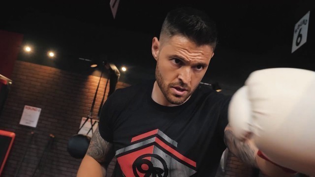 'Motivational Promo Video for 9Round Fitness in Toronto!'