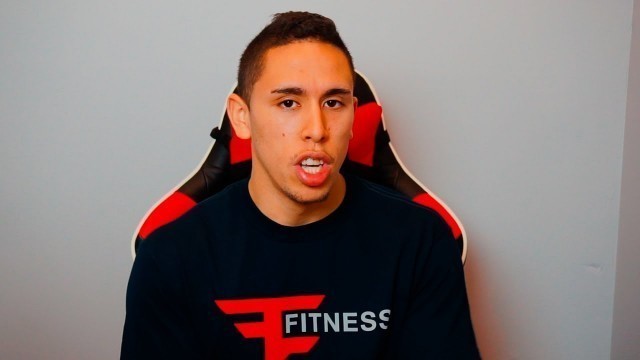 'FaZe Sensei Q&A: \"I\'m 200+ Pounds! What\'s the quickest way to lose weight!\"'