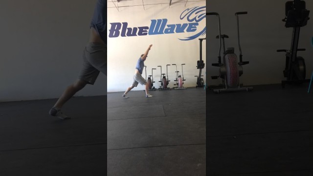 'BlueWave Handstand Challenge Day 3'