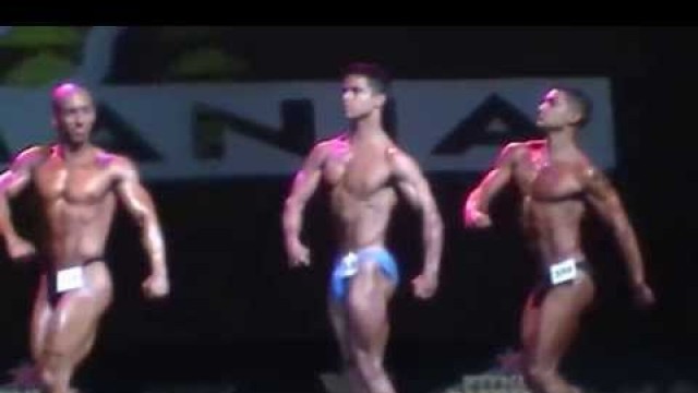 'Savage Men\'s Team at Musclemania Fitness America Weekend 2011 Prejudging'