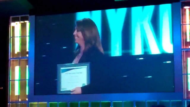 'Cathy Savage Isagenix Top 100 Income Earner Award.MP4'