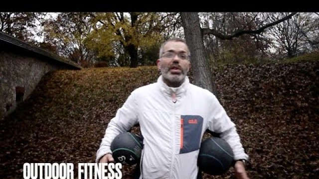 'Kinder Outdoor Fitness: Der Medizinball