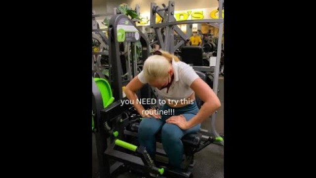 'Quads workout | fitness girls | gym leg workout for women #shorts'