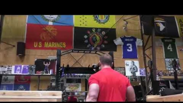 'John cena training in the gym 2017'