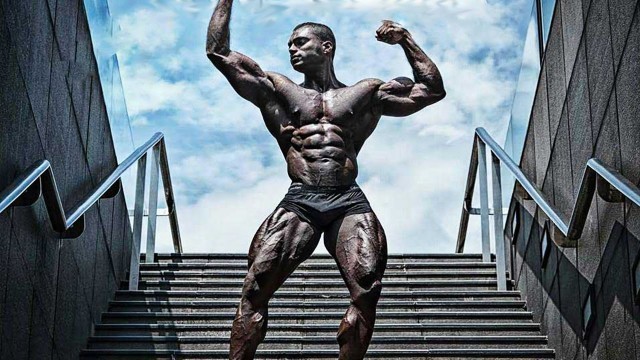 'TRAIN INSANE  - Steve Cook, Simeon Panda & Lex Griffin - Aesthetic Fitness Motivation'