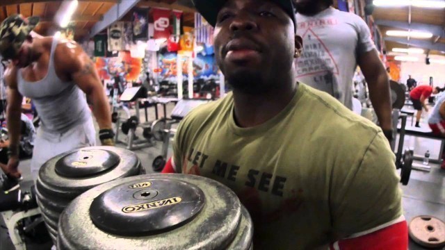 'BIG ROB & BIG HURK CRAZY SHOULDER WORKOUT'