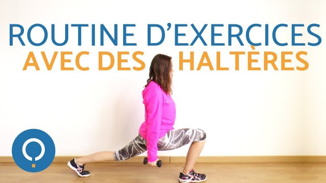 'Routine d\'exercices Fitness avec des petites haltères'