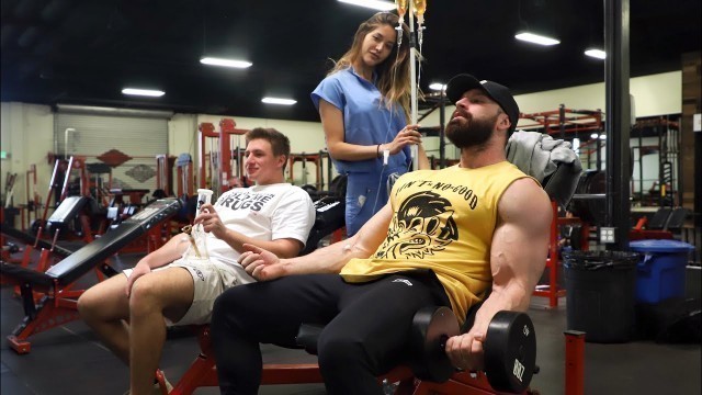 'HUNGOVER WORKOUT WITH STEVE WILL DO IT AT ZOO CULTURE'