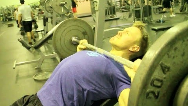 'Rob Riches Chest Workout in Las Vegas 2014'