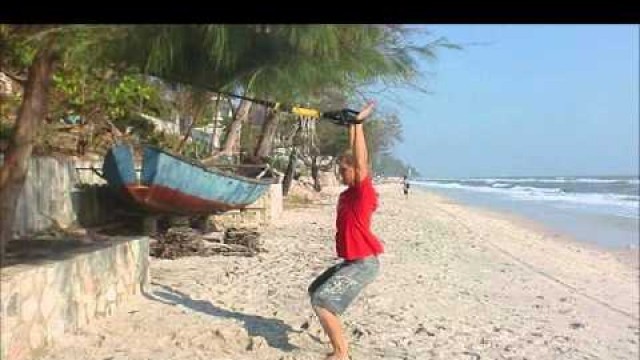 'Aspire TRX Beach Workout - Personal Trainer Bangkok'