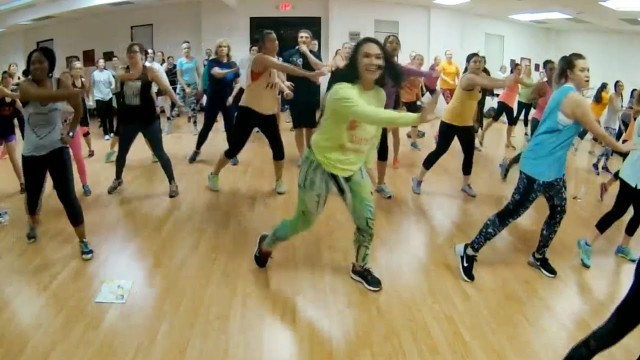 'Live Stream Sneak Peek | 2 Hour Class Warmup (Dance Fitness with Jessica)'