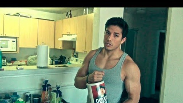 'Christian Guzman\'s Grocery \"Fat Burning Foods\" Natural Physique Competitor'