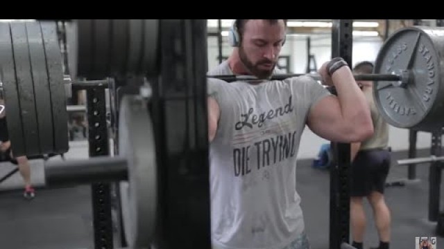 'Bradley Martyn | Front Squat Leg day! | Motivation'