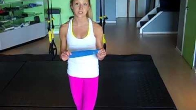 'Hip Strengthening Exercises Using a Resistance Band. Free 5 minute injury prevention routine'