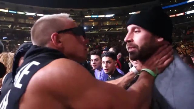 'VITALY PUNCHED BY BRADLEY MARTYN AT LOGAN PAUL VS KSI BOXING MATCH'