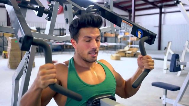 'Fitness Motivation: Christian Guzman'