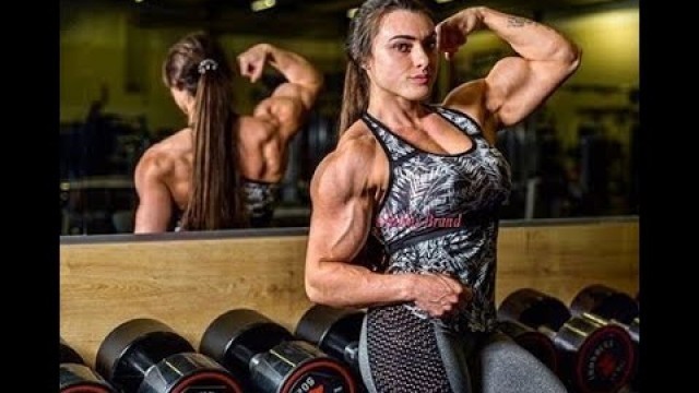 'FEMALE FITNESS MOTIVATION| MUSCLE GIRL| BICEP PEAKS |BEAUTY WITH CRAZY STRENGTH [JESSICA SESTREM]'