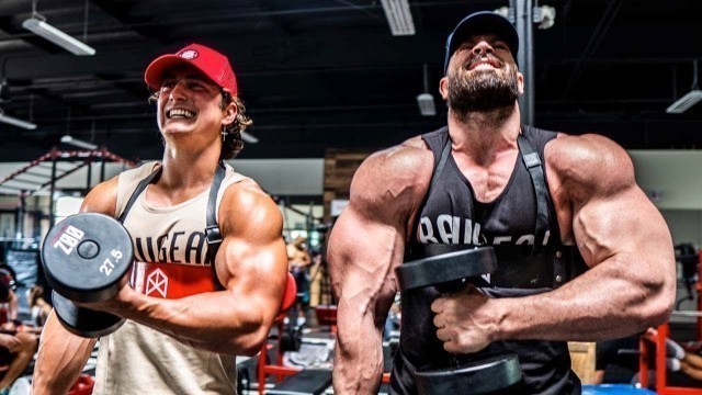 'TRAINING WITH BRADLEY MARTYN | ARMS + SHOULDERS'