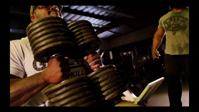 'INSANE DUMBBELL CHEST WORKOUT | BIG ROB & BIG HURK'