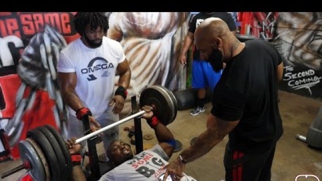 'CT FLETCHER & BIG ROB: CHEST WORKOUT'