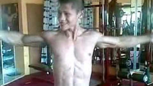 'A\' Bungsu Posing TC GYM Cimahi Bandung'