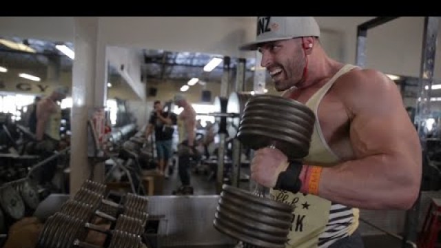 '120LB CURLS | BRADLEY MARTYN'