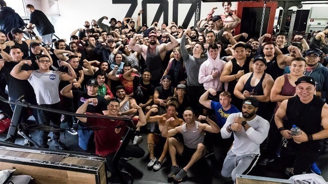 'BRADLEY MARTYN’S CHRISTMAS MEET UP AT ZOO CULTURE!'