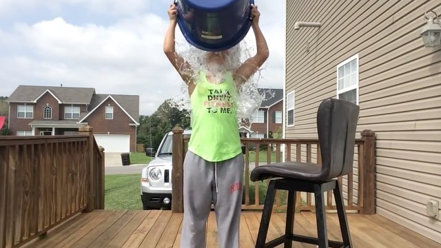 'ALS Ice Bucket Challenge (Dance Fitness With Jessica)'