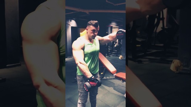 'Omuz hareketleri.dumbell omuz çalışma.omuz antremanı.shoulder workout'