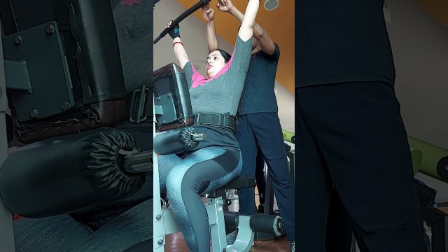 'Couple workout | Gym couple workout | Back workout | Lateral pulldown | Couple goals | Couple status'