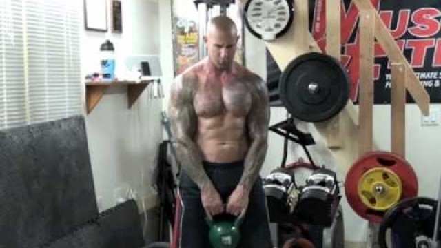 'Kettlebell Swing by Jim Stoppani'