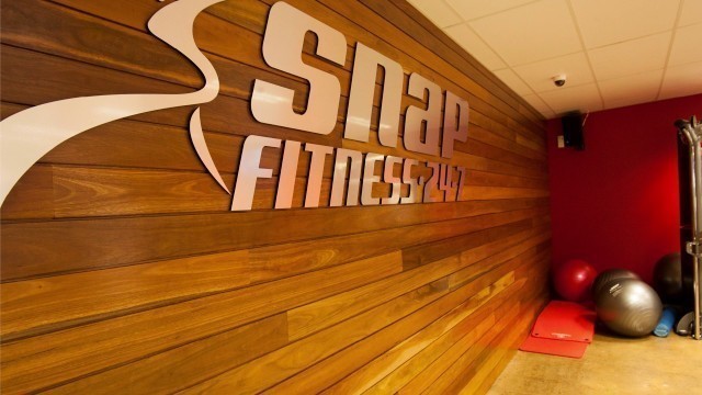 'Snap Fitness, Urbanline, Modinex Group'